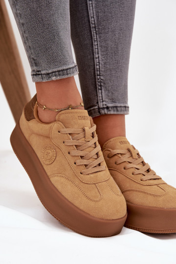 Sneakers Stilvollllschuhe Feminin mit einer Plattform Big Star SS274762 braune Farbe