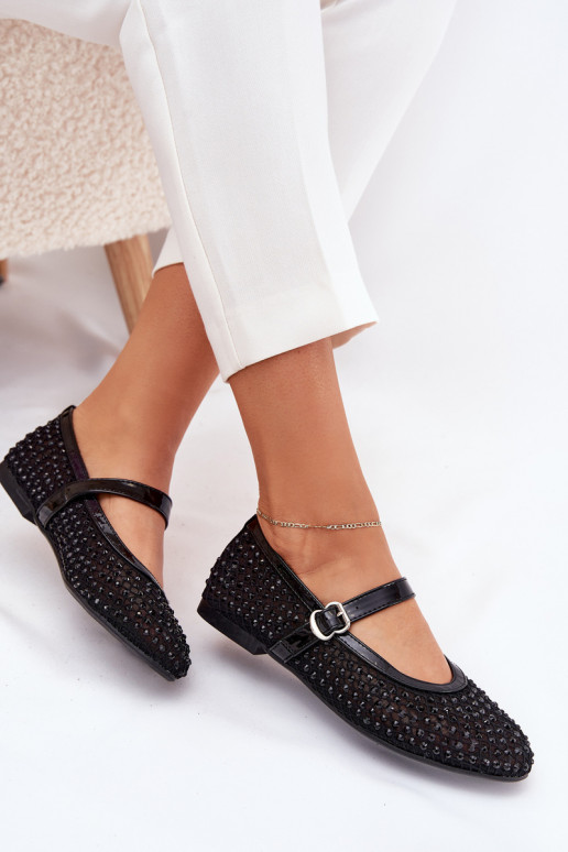 Décoré Ballerines Féminin avec des sangles I avec boucles couleur noire Avirae Décoré Ballerines Féminin avec des sangles I avec boucles couleur noire Avirae