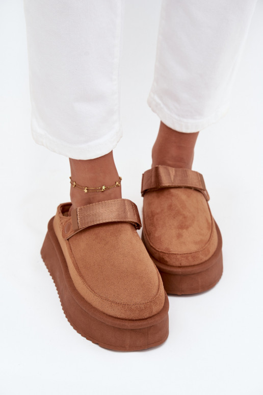 Schneestiefel Feminin mit einer Plattformmit Klebeverschlussem braune Farbe Jorielle