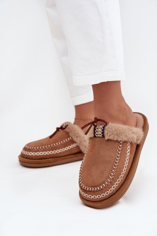 Chaussons Féminin avec un manteau de fourrure I Haftem marron Perivelle