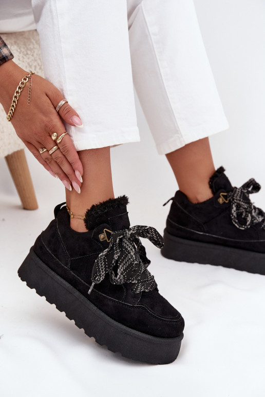 avec des lacets Bottes de neige Féminin avec une plateforme réchauffer avec de la fourrure à l intérieur couleur noire Tavelle