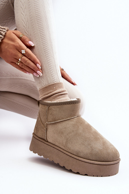 Bottes de neige Féminin avec une plateforme réchauffer avec de la fourrure à l intérieur couleur verte Xamella