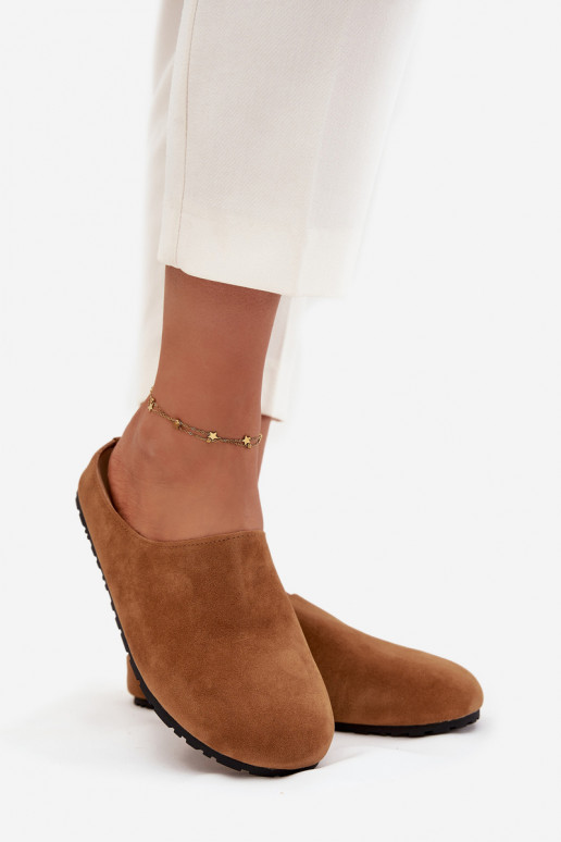 Hausschuhe Verstopfungen Feminin mit einer Plattform braune Farbe Sylviane Hausschuhe Verstopfungen Feminin mit einer Plattform braune Farbe Sylviane