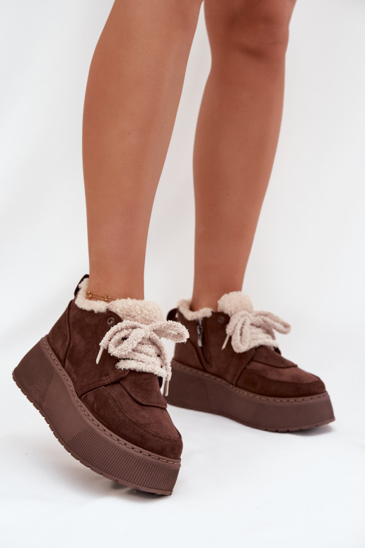 Bottes de neige Féminin avec une plateforme avec un manteau de fourrure Typu Baranek marron Luma