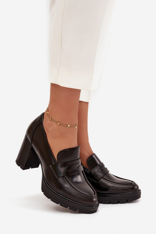 chaussures Féminin avec des talons en cuir écologique CzekoladoÀe Ilyssia