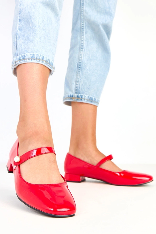 Saga rote Lack-High Heels auf Absatz... Saga rote Lack-High Heels auf Absatz...