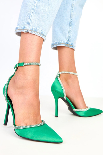 Zizia groene satijnen... 2