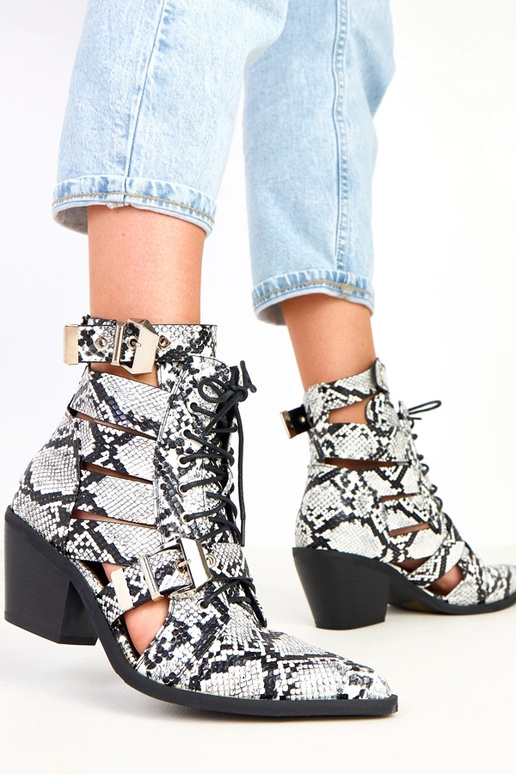 Verica schwarz-weiße Stiefeletten auf...