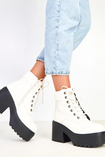 Janja weiße Stiefeletten... 2