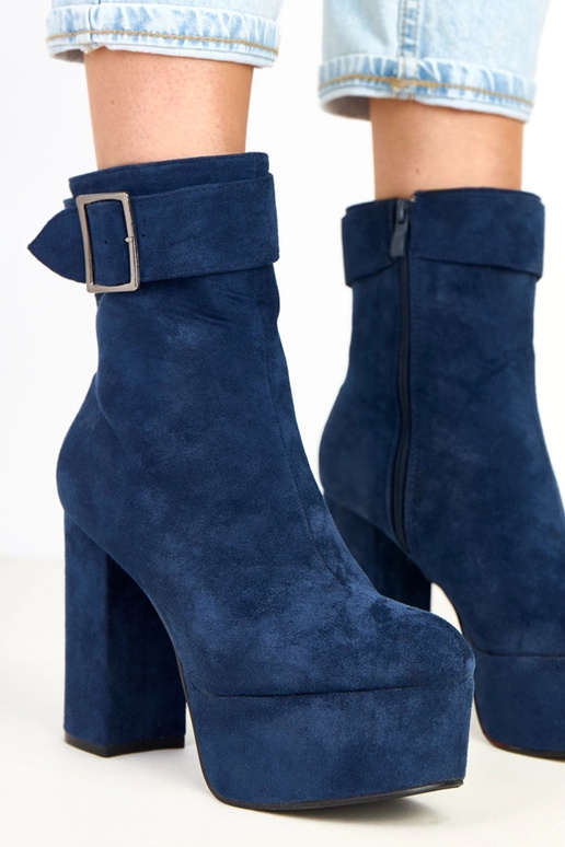 Bottines bleu marine à plateforme...