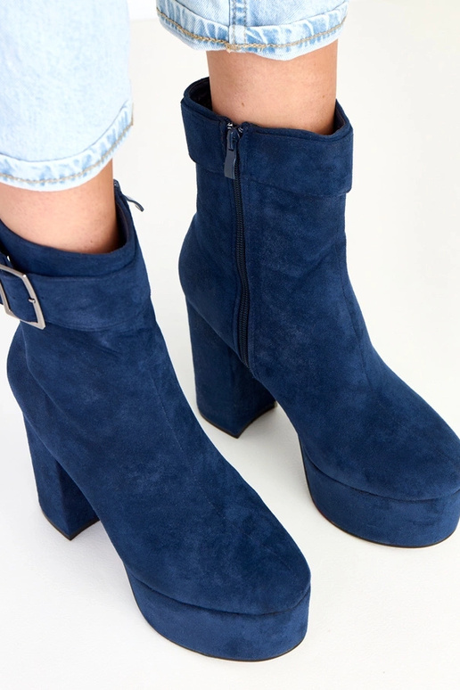 Bottines bleu marine à plateforme...