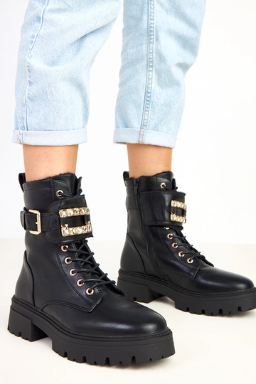 Bottes noires chaudes sur...