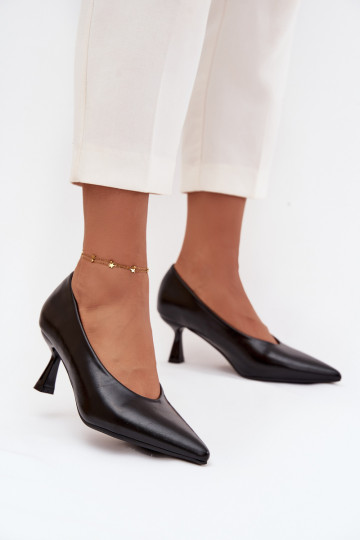 avec effet vernis Chaussures avec des talons fins couleur noire Gavrielle