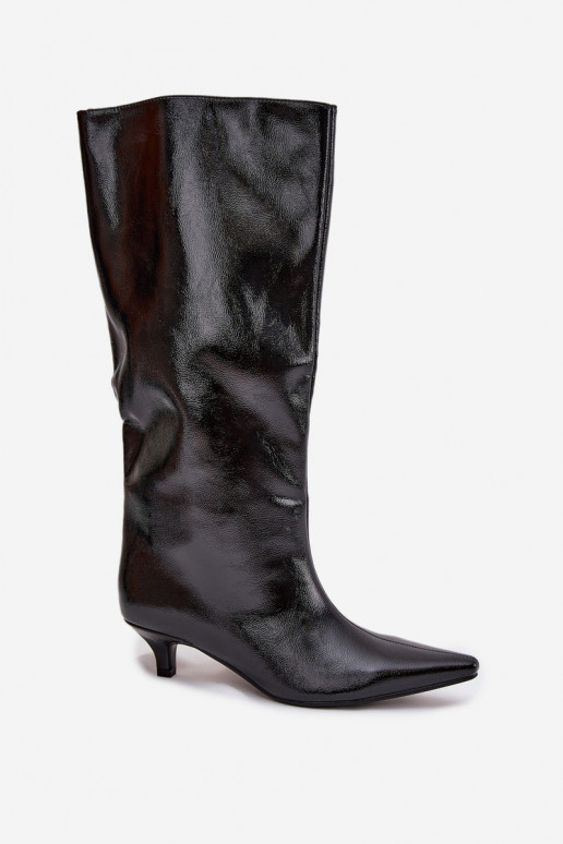 avec effet vernis bottes pour femmes Sur un talon bas couleur noire Mireva avec effet vernis bottes pour femmes Sur un talon bas couleur noire Mireva
