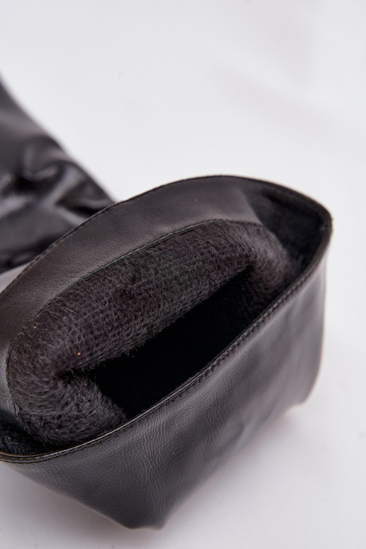 avec effet vernis bottes pour femmes Sur un talon bas couleur noire Mireva avec effet vernis bottes pour femmes Sur un talon bas couleur noire Mireva