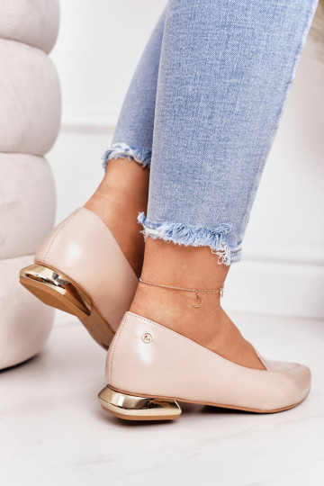 Mocassins avec des talons dorés Laura Messi 2013 beige 2