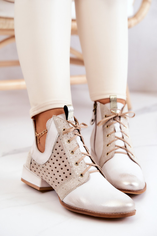 Peau Bottes Chaussure Il fautciejka 05541-25 couleur ivoire