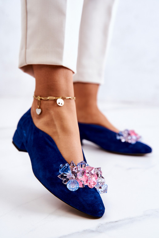 Style élégant en daim chaussures avec des ornements bleu foncé McQueen Style élégant en daim chaussures avec des ornements bleu foncé McQueen