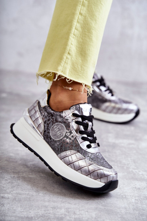 Feminin Turnschuhe Auf einem Keil GOE KK2N4083 Silberfarbe Feminin Turnschuhe Auf einem Keil GOE KK2N4083 Silberfarbe