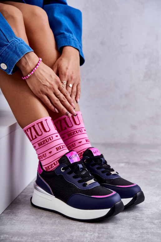 Féminin baskets Sur un coin GOE KK2N4081 Noir et-bleu foncé Féminin baskets Sur un coin GOE KK2N4081 Noir et-bleu foncé