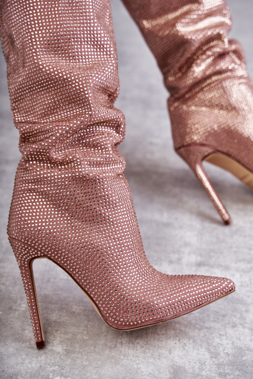 À la mode bottes avec des talons fins avec des yeux qui clignotent couleur rose Lovisa À la mode bottes avec des talons fins avec des yeux qui clignotent couleur rose Lovisa