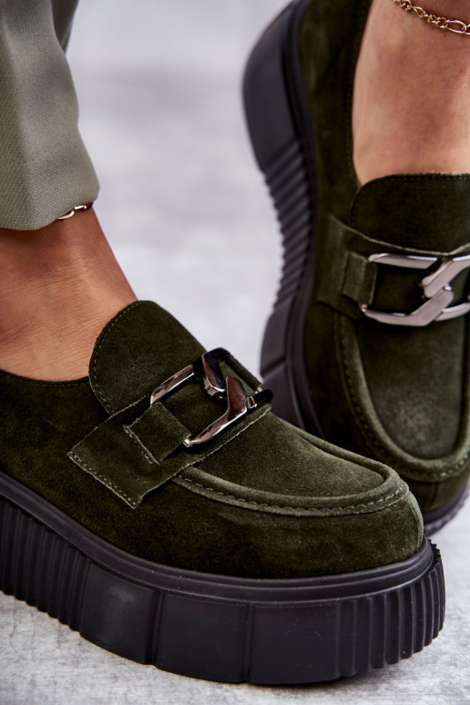 À la mode en daim chaussures avec une plateforme couleur kaki Lemar Il fautrsol À la mode en daim chaussures avec une plateforme couleur kaki Lemar Il fautrsol