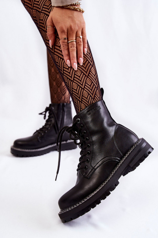 Féminin Bottes avec une plateforme Big Star KK274538 couleur noire Féminin Bottes avec une plateforme Big Star KK274538 couleur noire