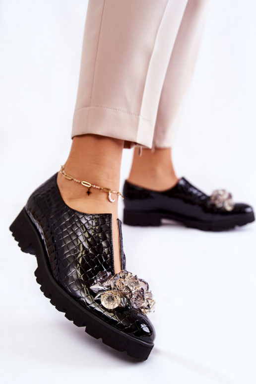 Elegante stijl met lakeffect schoenen met ornamenten met een krokodil zInart Cindy Elegante stijl met lakeffect schoenen met ornamenten met een krokodil zInart Cindy