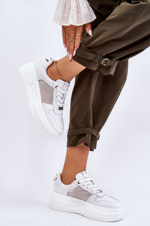 Féminin Modèle classique baskets GOE LL2N4060 couleur blanche Féminin Modèle classique baskets GOE LL2N4060 couleur blanche