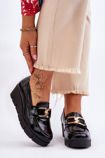 Mocassins laqués Sur un coin couleur noire Lemar Felicita