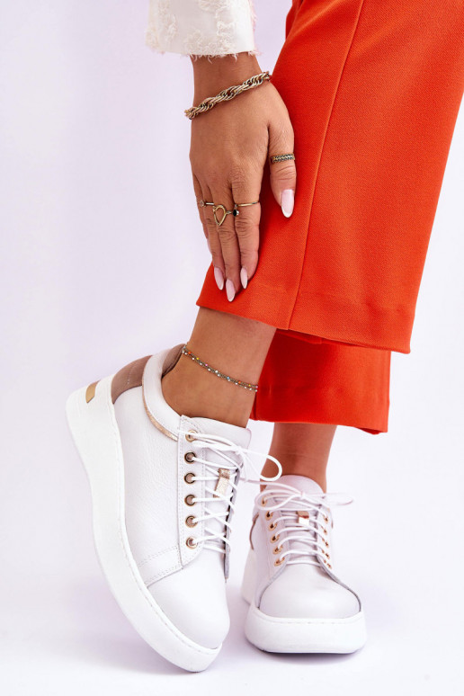 Féminin Peau baskets avec une plateforme couleur blanche Caressa Féminin Peau baskets avec une plateforme couleur blanche Caressa