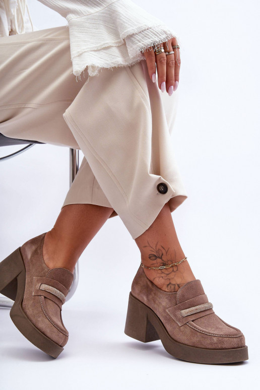 en daim chaussures avec des talons avec des ornements beige Lemar Gelanor en daim chaussures avec des talons avec des ornements beige Lemar Gelanor