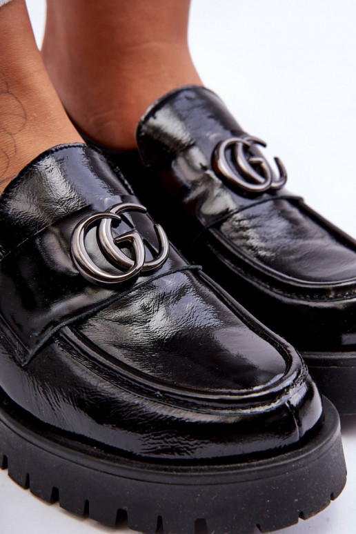 Chaussures en cuir naturel avec des ornements couleur noire Rosefalls Chaussures en cuir naturel avec des ornements couleur noire Rosefalls