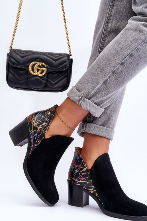 Bottes pour femmes avec des talons Il fautciejka 04492-99 couleur noire Bottes pour femmes avec des talons Il fautciejka 04492-99 couleur noire