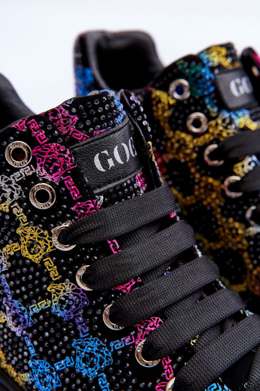 Turnschuhe mit einer Plattform Bergkristall GOE MM2N4009 schZuarze Farbe Turnschuhe mit einer Plattform Bergkristall GOE MM2N4009 schZuarze Farbe