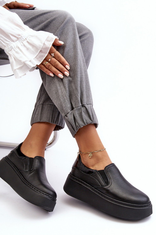 Peau baskets Féminin avec une plateforme couleur noire Lemar Il fautnish