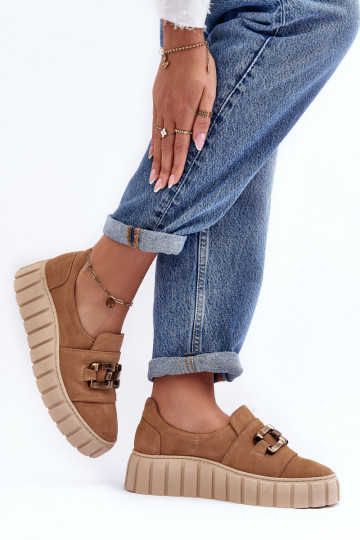 Dames suède schoenen met plateau en ornamenten zandkleur LeĮskis 3398