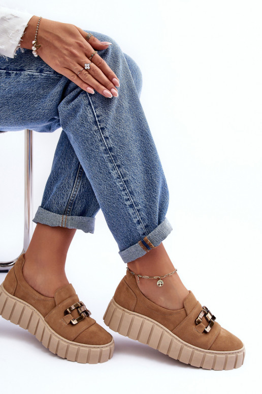en daim chaussures Féminin avec une plateforme avec des ornements beige LeÀski 3398