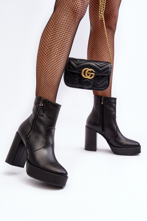 Damenstiefel aus Ermöglichtturleder mit Absätzen und Plattformi Laura Messi 2690 schZuarze Farbe