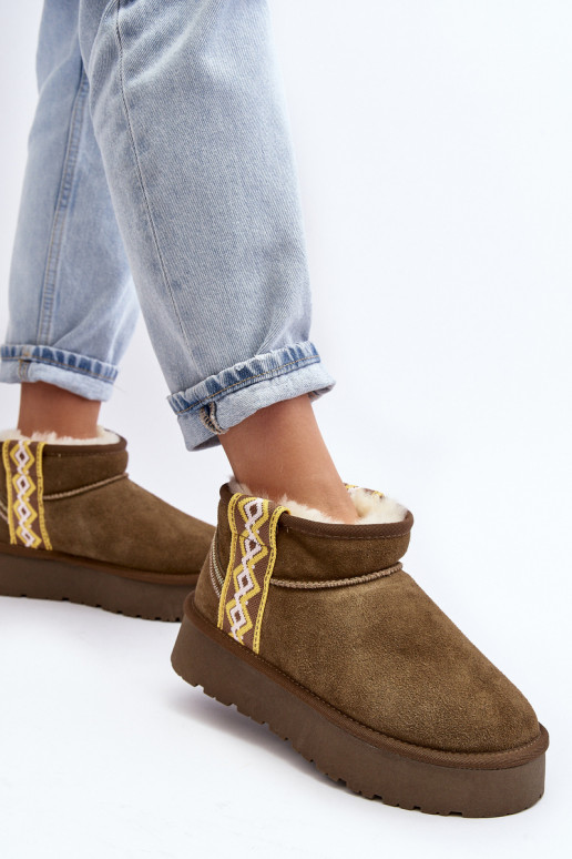 Haut aus INildleder Schneestiefel Feminin grüne Farbe Vebissat