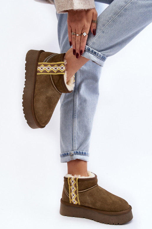 Peau en daim Bottes de neige Féminin couleur verte Vebissat