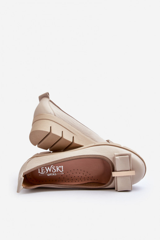 Ballerinas Haut mit einer Plattform mit Ornamenten Creme farben LeZuski 3384 Ballerinas Haut mit einer Plattform mit Ornamenten Creme farben LeZuski 3384