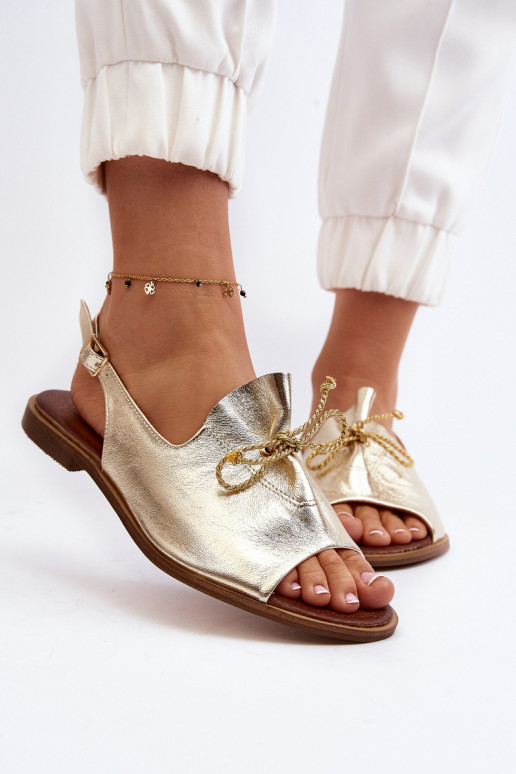 Zazoo 2898 Leer Platte sandalen gouden kleur Zazoo 2898 Leer Platte sandalen gouden kleur