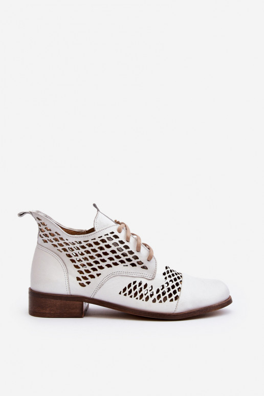 Zazoo 2704 Peau Bottes ajourées couleur blanche Zazoo 2704 Peau Bottes ajourées couleur blanche