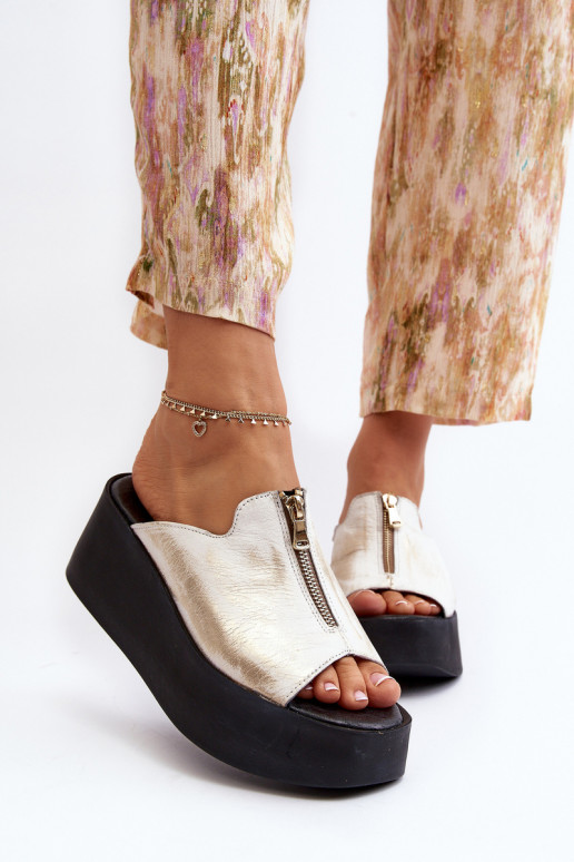 Zazoo 2916 Dames Slippers met platform met ritssluitingen gouden kleur Zazoo 2916 Dames Slippers met platform met ritssluitingen gouden kleur