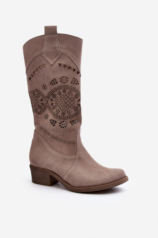 Zazoo 4043 en daim bottes Sur un talon bas avec des éléments ajourés couleur cappuccino