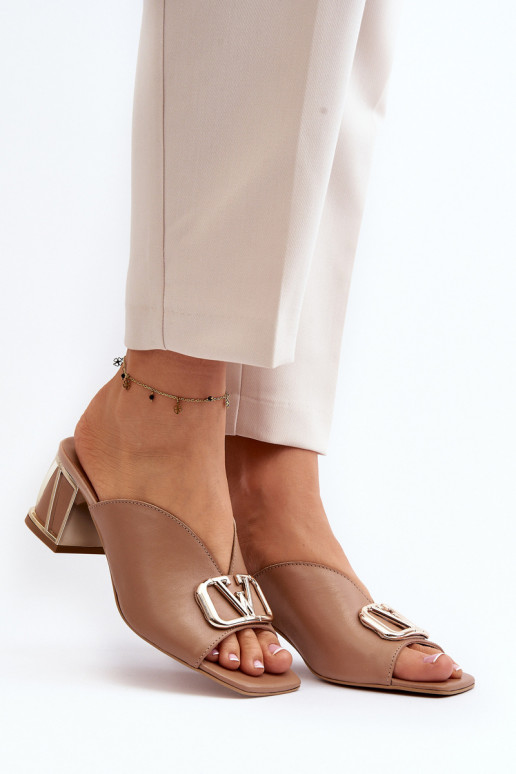 Style élégant Pantoufles pour femmes avec des talons Laura Messi 2771 beige Style élégant Pantoufles pour femmes avec des talons Laura Messi 2771 beige