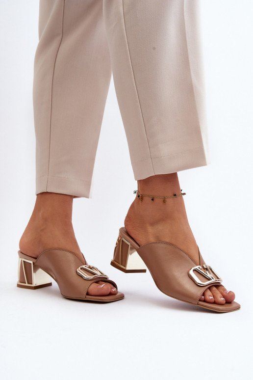 Style élégant Pantoufles pour femmes avec des talons Laura Messi 2771 beige Style élégant Pantoufles pour femmes avec des talons Laura Messi 2771 beige