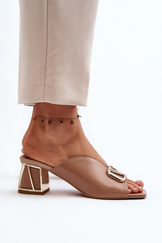 Style élégant Pantoufles pour femmes avec des talons Laura Messi 2771 beige Style élégant Pantoufles pour femmes avec des talons Laura Messi 2771 beige