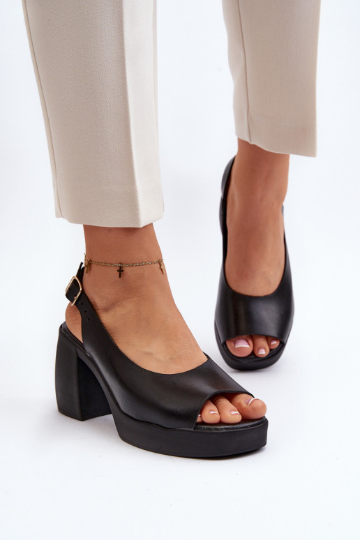 Zazoo 40376 Sandales pour femmes Sur des talons massifs couleur noire Zazoo 40376 Sandales pour femmes Sur des talons massifs couleur noire